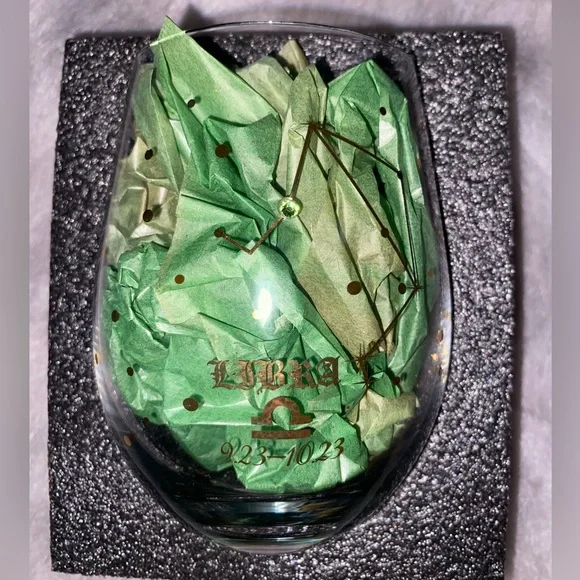 New/Unused Libra Constellation Stemless Wine Glass - Picture 1 of 4